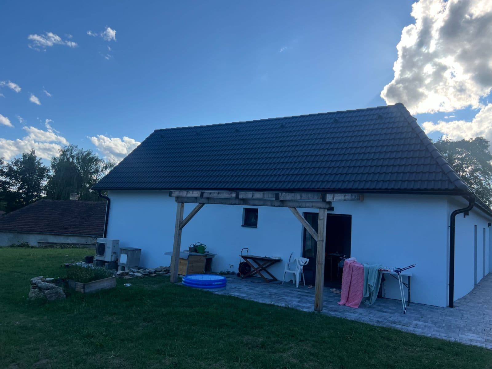 Prodej domu 283 m², pozemek 2.138 m², Rovná, Jihočeský kraj Prodej domu 283 m², pozemek 2.138 m², Rovná, Jihočeský kraj