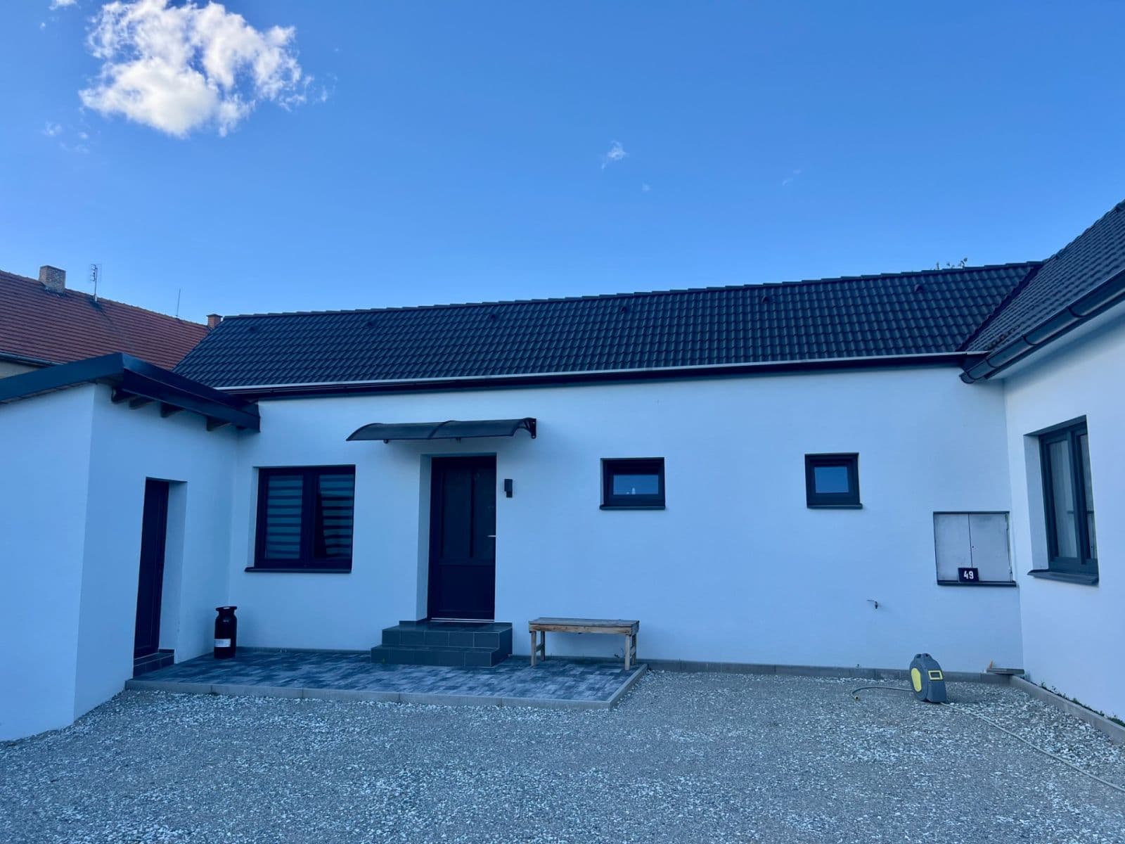 Prodej domu 283 m², pozemek 2.138 m², Rovná, Jihočeský kraj Prodej domu 283 m², pozemek 2.138 m², Rovná, Jihočeský kraj