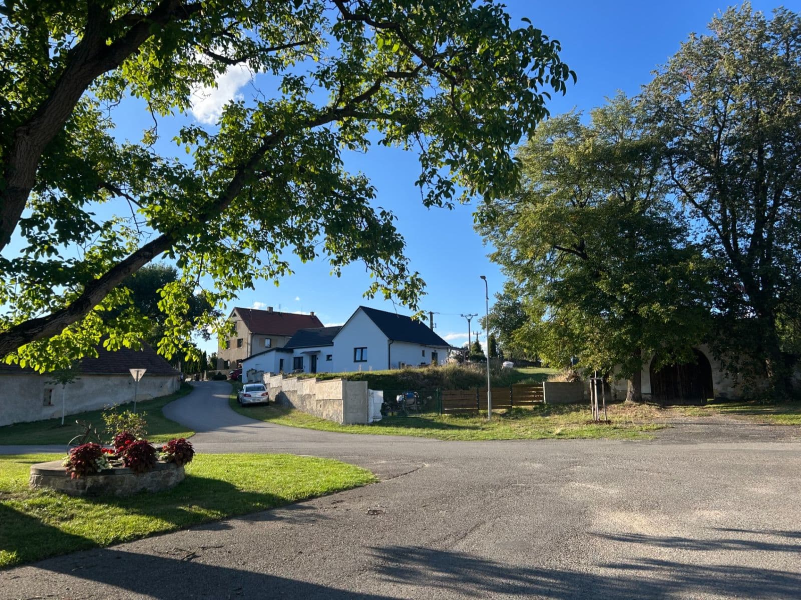 Prodej domu 283 m², pozemek 2.138 m², Rovná, Jihočeský kraj Prodej domu 283 m², pozemek 2.138 m², Rovná, Jihočeský kraj