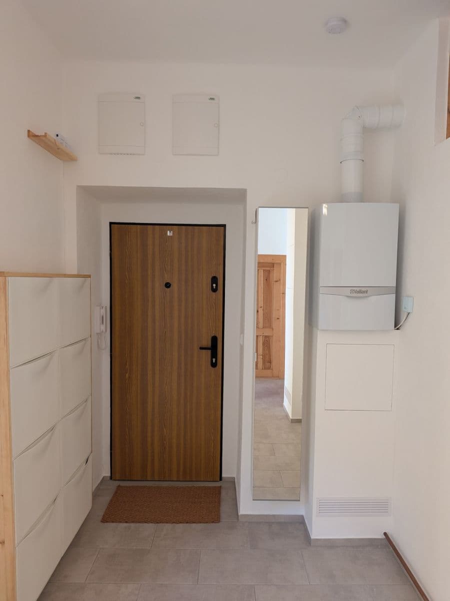 Pronájem bytu 2+kk 66 m², Edvarda Beneše, Plzeň, Plzeňský kraj Pronájem bytu 2+kk 66 m², Edvarda Beneše, Plzeň, Plzeňský kraj