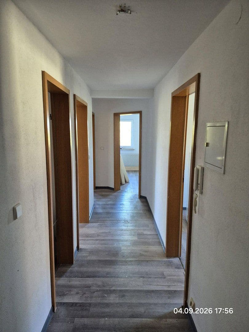 Pronájem bytu 3+1 78 m², TRöGELSBACH 10, Altensteig, Bádensko-Württembersko Pronájem bytu 3+1 78 m², TRöGELSBACH 10, Altensteig, Bádensko-Württembersko
