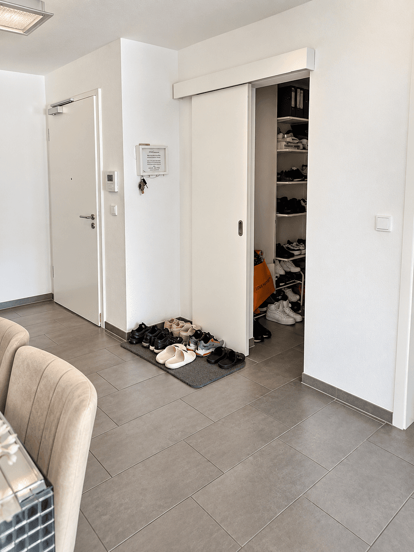 Prodej bytu 3+kk 90 m², Kelsterbach, Hessen Prodej bytu 3+kk 90 m², Kelsterbach, Hessen