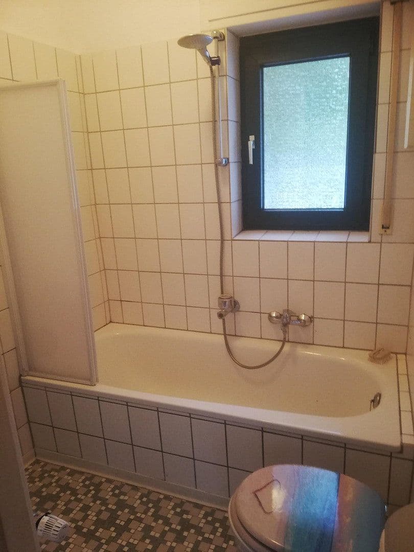 Pronájem bytu 2+1 53 m², Ramberg 16, Altena, Severní Porýní-Vestfálsko Pronájem bytu 2+1 53 m², Ramberg 16, Altena, Severní Porýní-Vestfálsko