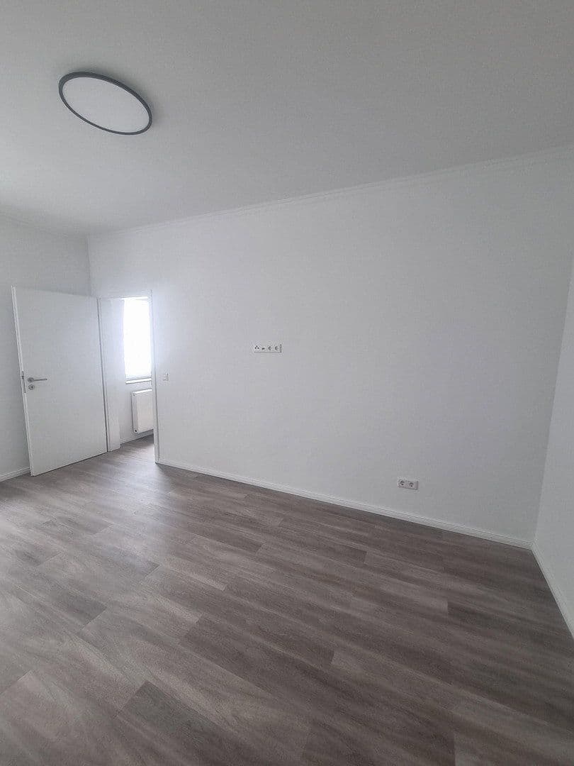 Pronájem bytu 2+1 30 m², Wuppertal, Severní Porýní-Vestfálsko Pronájem bytu 2+1 30 m², Wuppertal, Severní Porýní-Vestfálsko