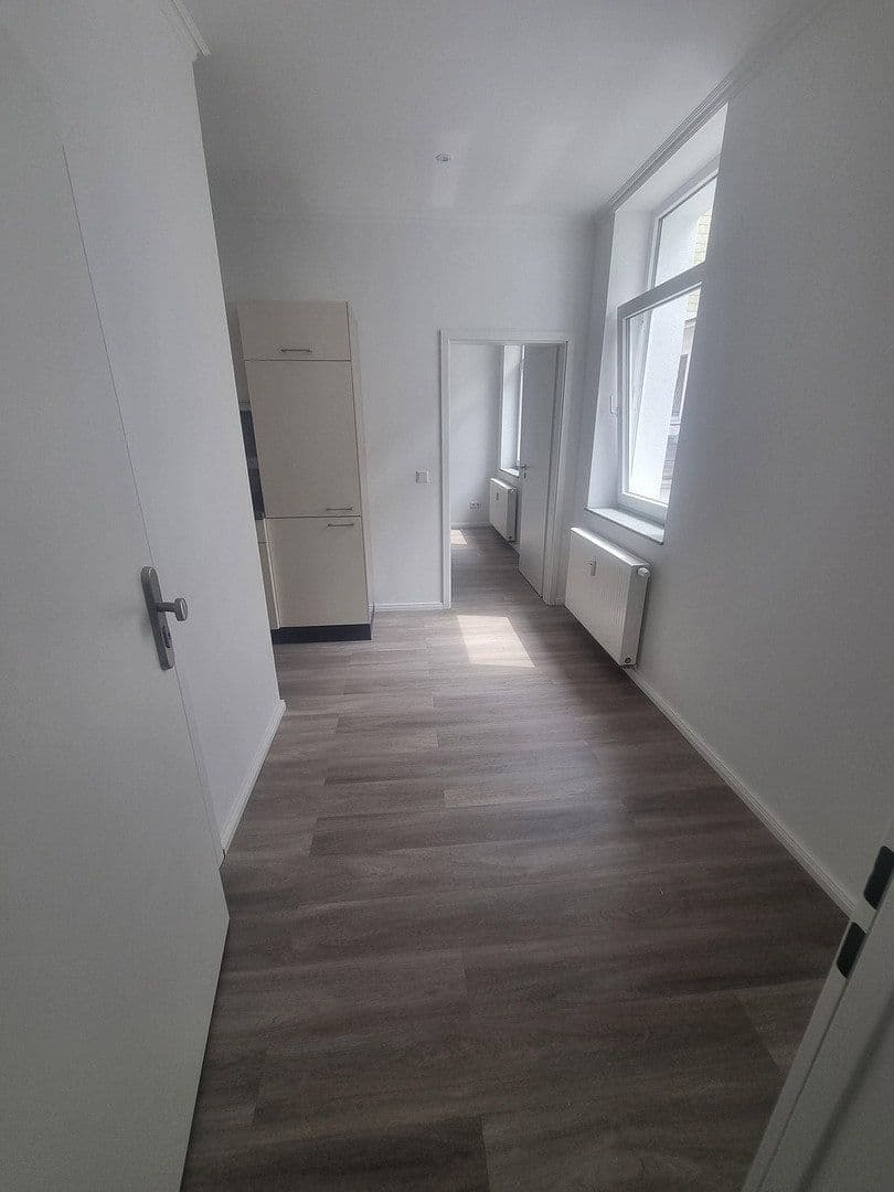 Pronájem bytu 2+1 30 m², Wuppertal, Severní Porýní-Vestfálsko Pronájem bytu 2+1 30 m², Wuppertal, Severní Porýní-Vestfálsko
