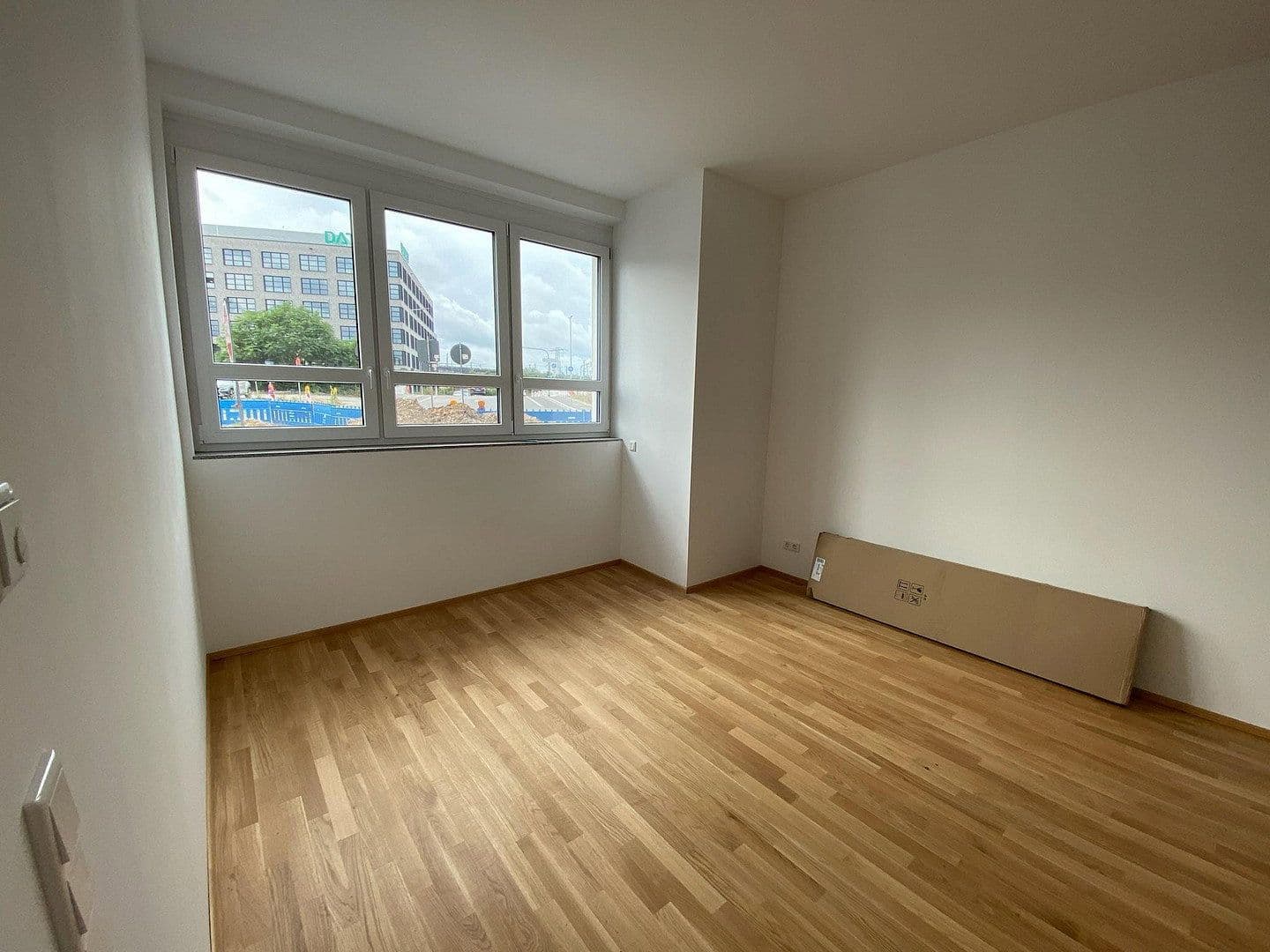 Pronájem bytu 3+kk 93 m², Schanzäckerstr. 56, Nürnberg, Bavorsko Pronájem bytu 3+kk 93 m², Schanzäckerstr. 56, Nürnberg, Bavorsko