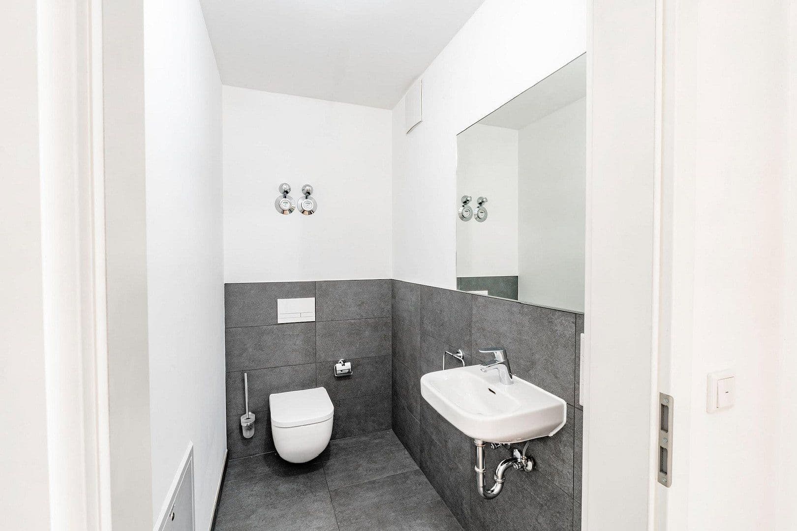 Pronájem bytu 3+kk 93 m², Schanzäckerstr. 56, Nürnberg, Bavorsko Pronájem bytu 3+kk 93 m², Schanzäckerstr. 56, Nürnberg, Bavorsko