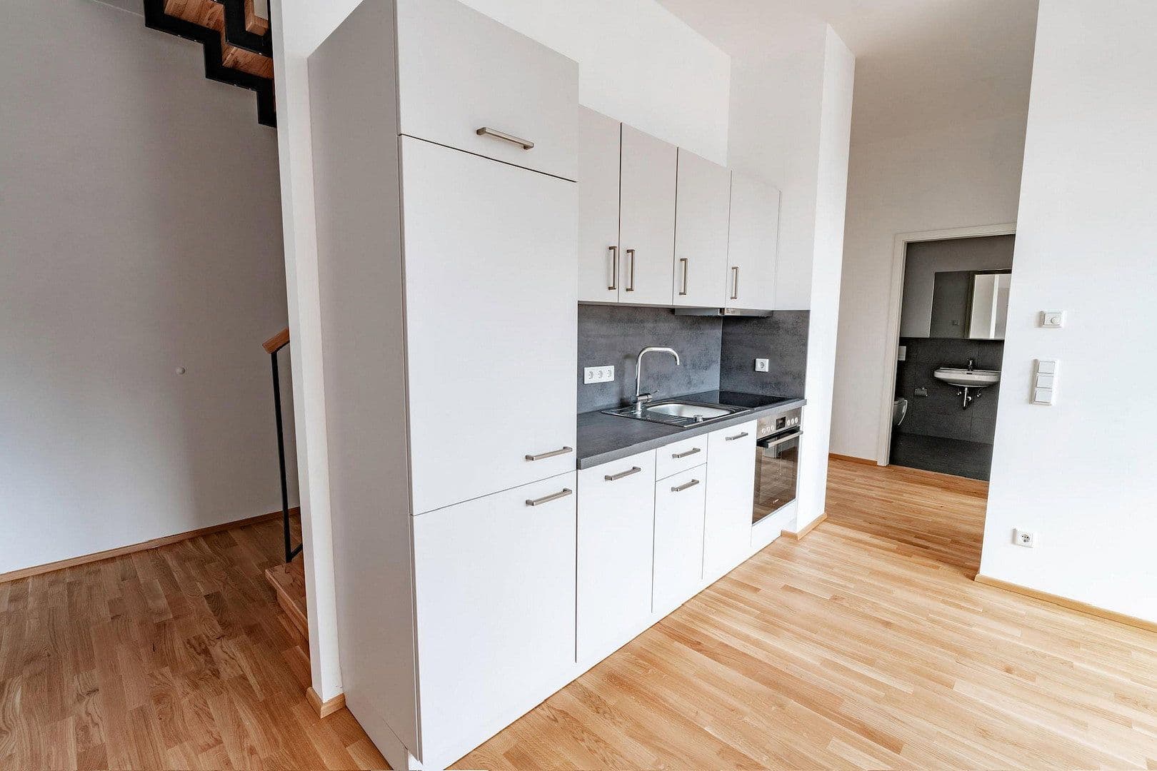 Pronájem bytu 3+kk 93 m², Schanzäckerstr. 56, Nürnberg, Bavorsko Pronájem bytu 3+kk 93 m², Schanzäckerstr. 56, Nürnberg, Bavorsko