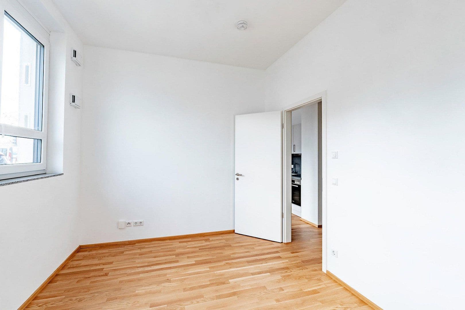 Pronájem bytu 3+kk 93 m², Schanzäckerstr. 56, Nürnberg, Bavorsko Pronájem bytu 3+kk 93 m², Schanzäckerstr. 56, Nürnberg, Bavorsko