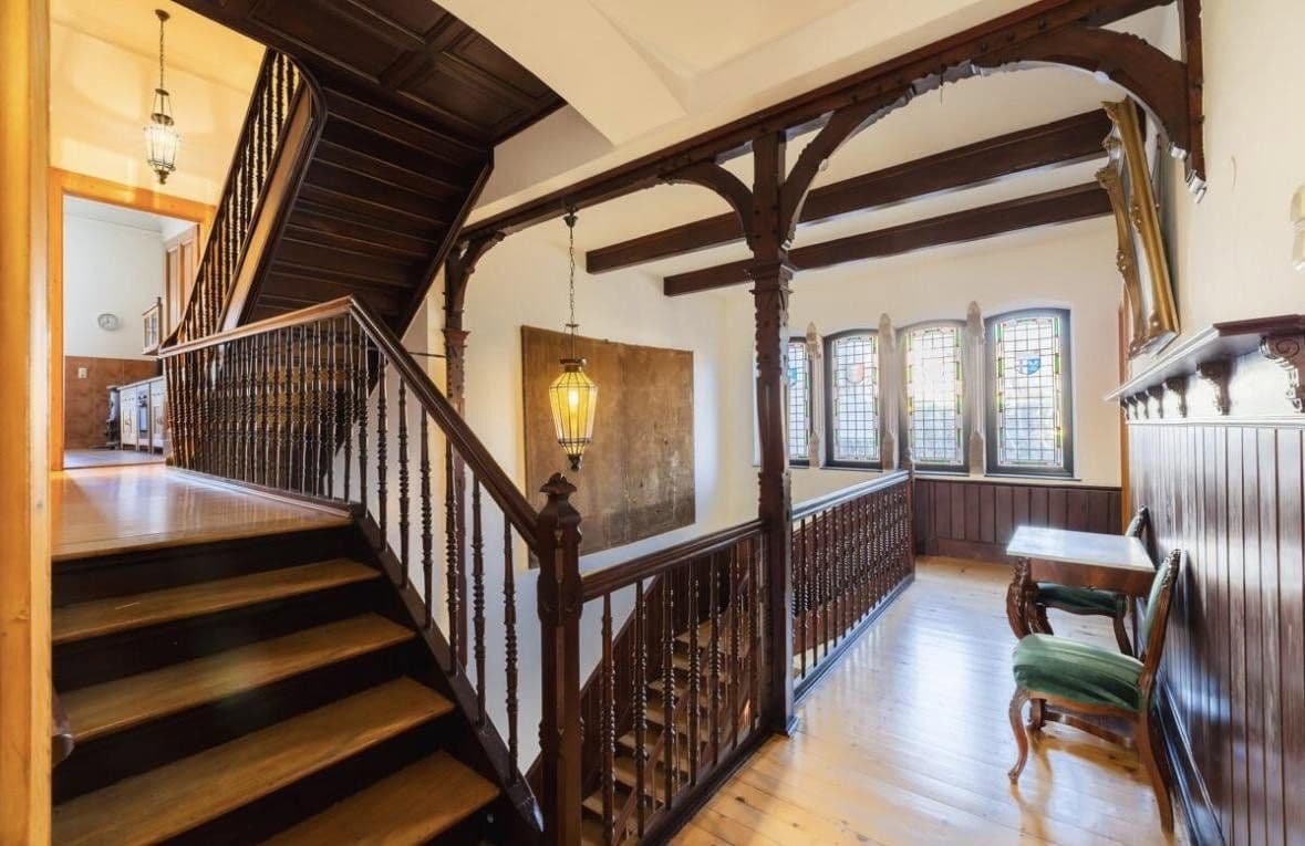 Prodej domu 658 m², pozemek 2.333 m², Erpel, Porýní-Falc Prodej domu 658 m², pozemek 2.333 m², Erpel, Porýní-Falc