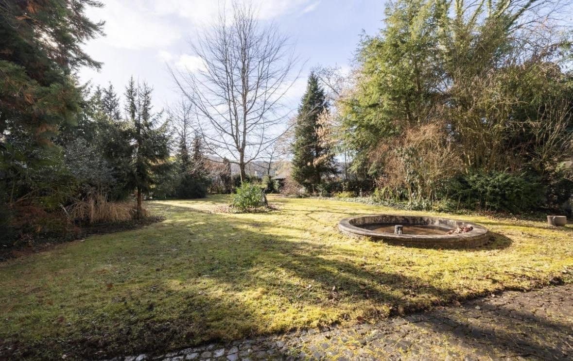 Prodej domu 658 m², pozemek 2.333 m², Erpel, Porýní-Falc Prodej domu 658 m², pozemek 2.333 m², Erpel, Porýní-Falc
