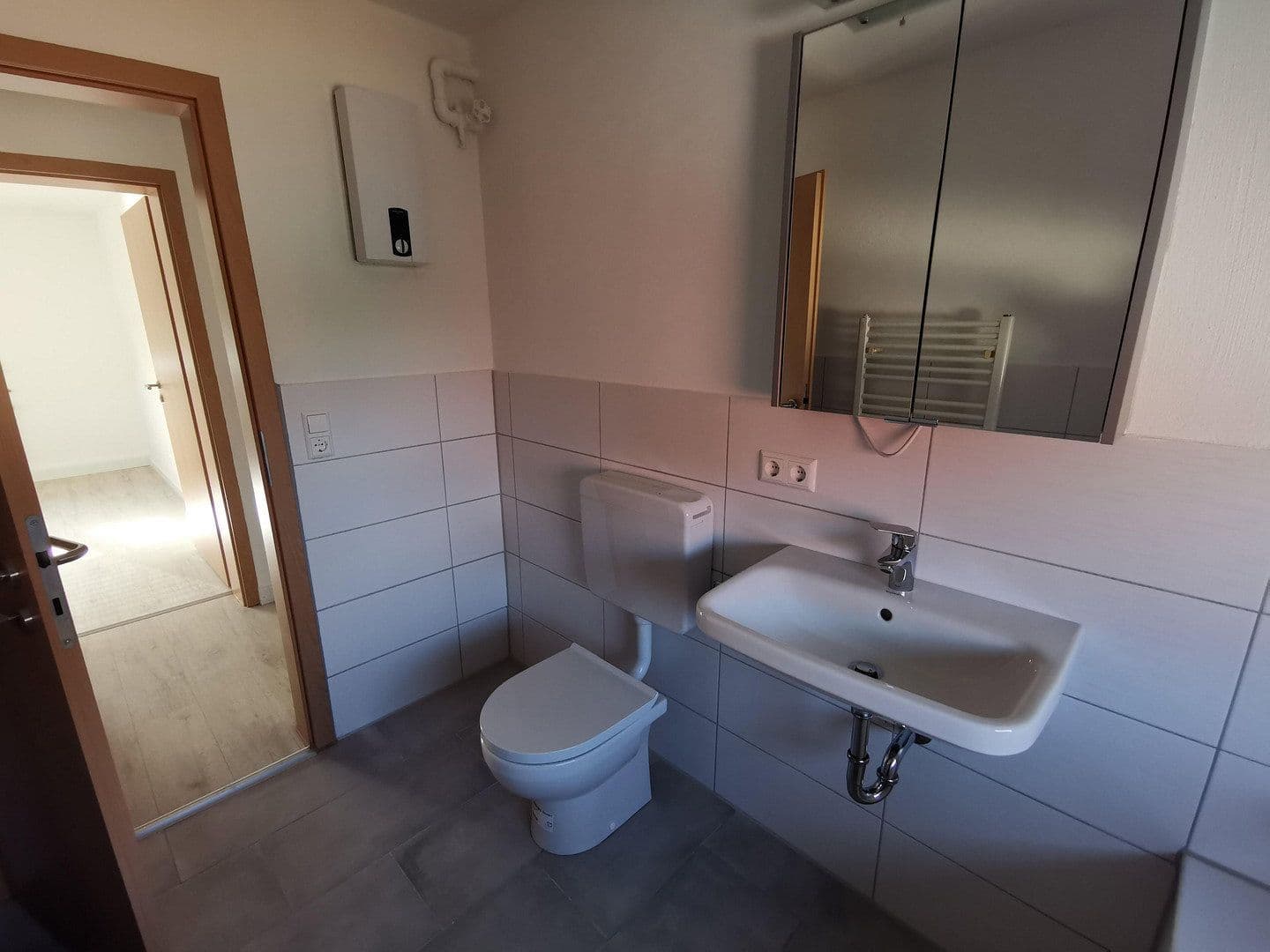 Pronájem bytu 3+1 61 m², Sommerstrasse 17, Egenhausen, Bádensko-Württembersko Pronájem bytu 3+1 61 m², Sommerstrasse 17, Egenhausen, Bádensko-Württembersko
