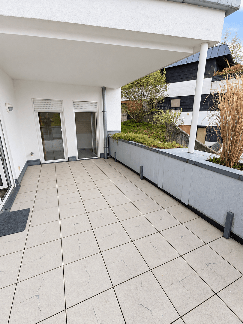 Pronájem bytu 3+1 140 m², Alte KemmenauerStrasse 37, Bad Ems, Porýní-Falc Pronájem bytu 3+1 140 m², Alte KemmenauerStrasse 37, Bad Ems, Porýní-Falc