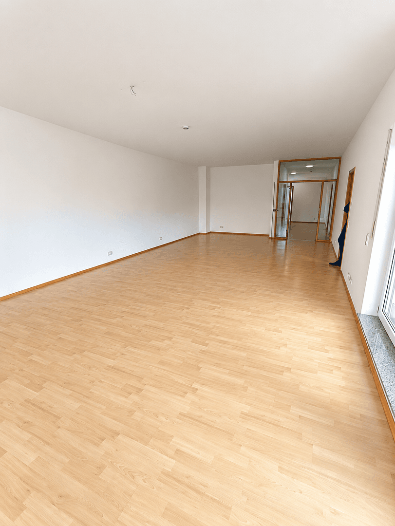 Pronájem bytu 3+1 140 m², Alte KemmenauerStrasse 37, Bad Ems, Porýní-Falc Pronájem bytu 3+1 140 m², Alte KemmenauerStrasse 37, Bad Ems, Porýní-Falc