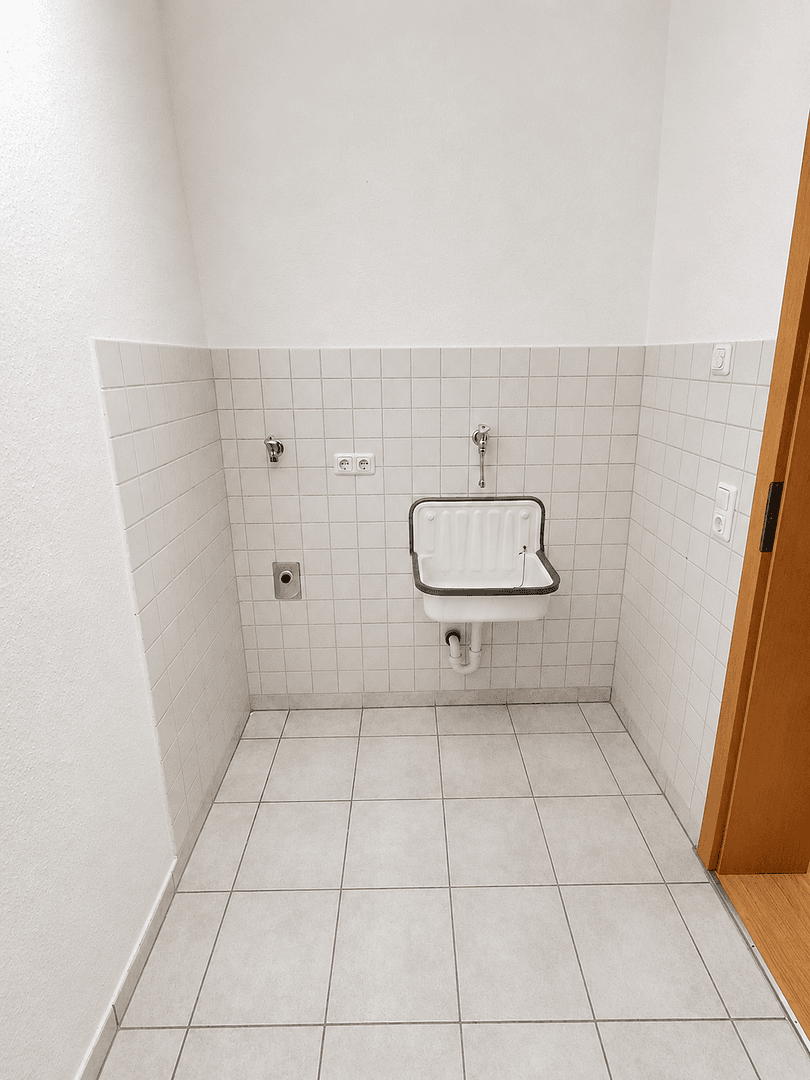 Pronájem bytu 3+1 140 m², Alte KemmenauerStrasse 37, Bad Ems, Porýní-Falc Pronájem bytu 3+1 140 m², Alte KemmenauerStrasse 37, Bad Ems, Porýní-Falc