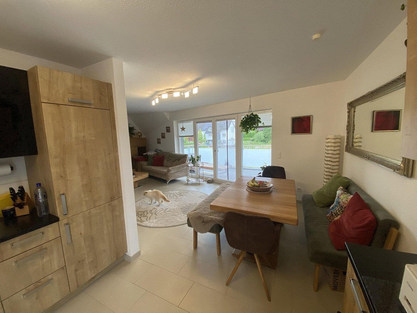 Pronájem bytu 2+1 80 m², Gillicher Straße 18, Solingen, Severní Porýní-Vestfálsko Pronájem bytu 2+1 80 m², Gillicher Straße 18, Solingen, Severní Porýní-Vestfálsko