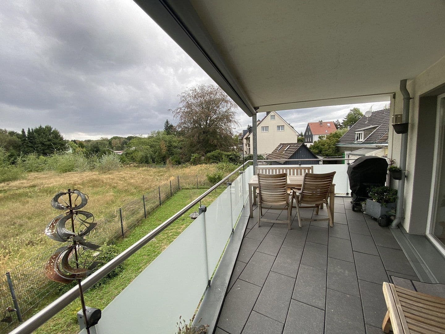 Pronájem bytu 2+1 80 m², Gillicher Straße 18, Solingen, Severní Porýní-Vestfálsko Pronájem bytu 2+1 80 m², Gillicher Straße 18, Solingen, Severní Porýní-Vestfálsko