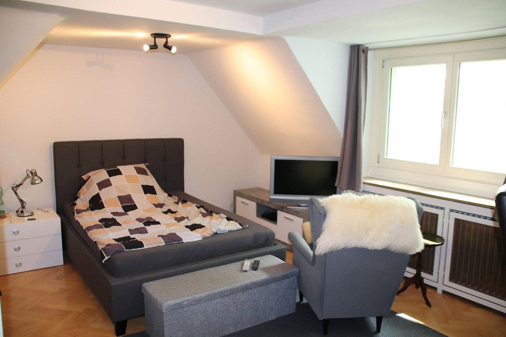 Pronájem bytu 22 m², Pleistalstraße 123, Sankt Augustin, Severní Porýní-Vestfálsko Pronájem bytu 22 m², Pleistalstraße 123, Sankt Augustin, Severní Porýní-Vestfálsko