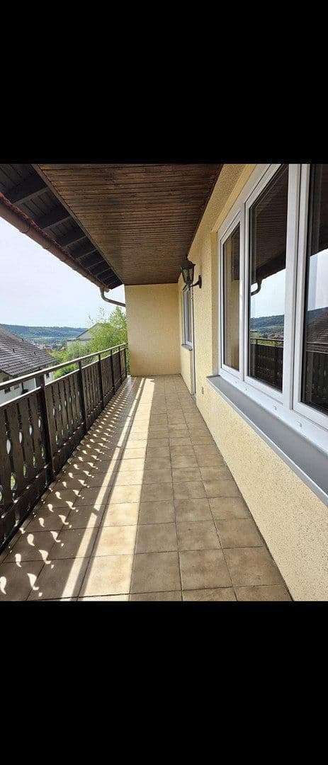 Pronájem bytu 4+1 120 m², Rosenstraße 20, Arnstein, Bavorsko Pronájem bytu 4+1 120 m², Rosenstraße 20, Arnstein, Bavorsko