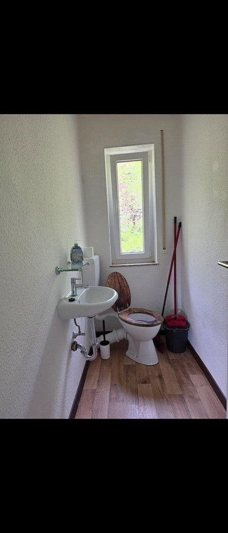 Pronájem bytu 4+1 120 m², Rosenstraße 20, Arnstein, Bavorsko Pronájem bytu 4+1 120 m², Rosenstraße 20, Arnstein, Bavorsko