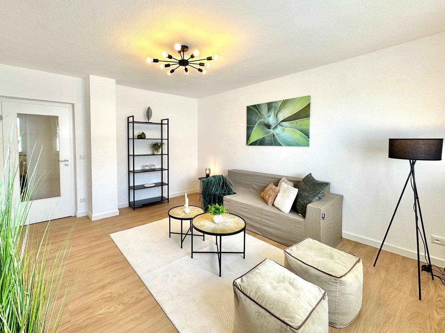 Prodej bytu 3+1 66 m², Waren (Müritz), Mecklenburg-Vorpommern Prodej bytu 3+1 66 m², Waren (Müritz), Mecklenburg-Vorpommern