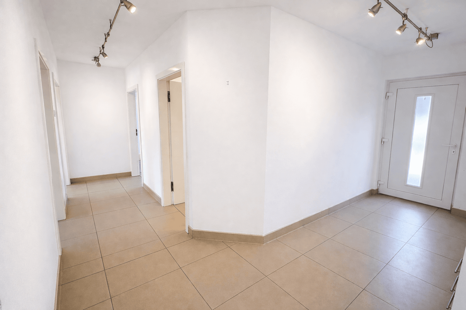 Prodej domu 121 m², pozemek 974 m², Oberbarnim, Braniborsko Prodej domu 121 m², pozemek 974 m², Oberbarnim, Braniborsko