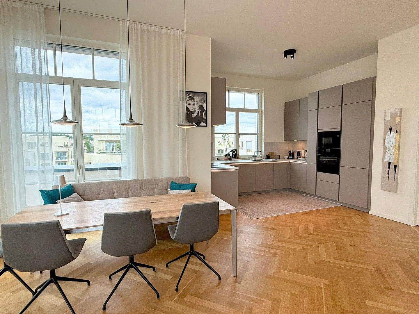 Prodej bytu 4+1 143 m², Potsdam, Braniborsko Prodej bytu 4+1 143 m², Potsdam, Braniborsko