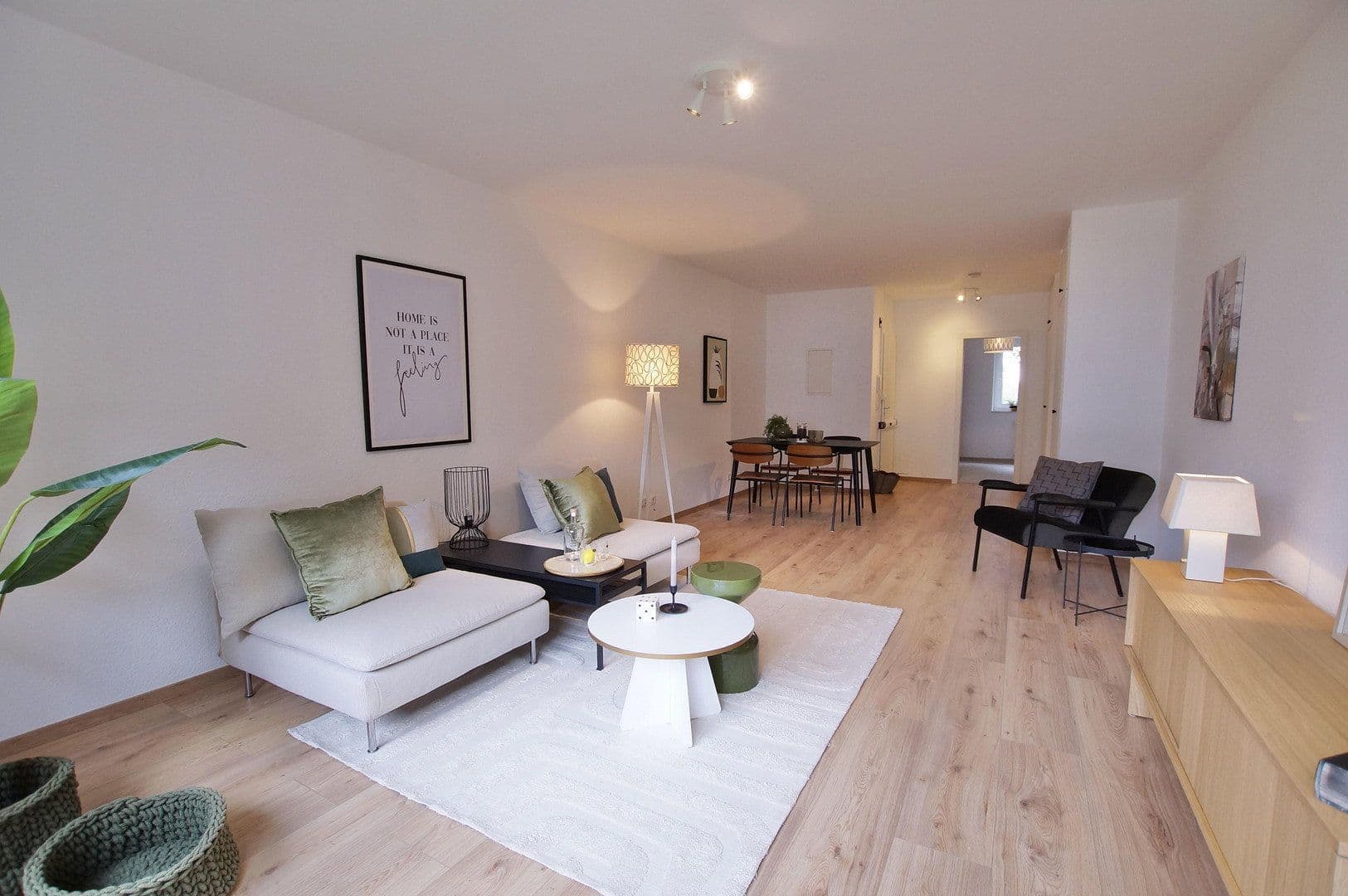 Prodej bytu 3+1 84 m², Wuppertal, Severní Porýní-Vestfálsko Prodej bytu 3+1 84 m², Wuppertal, Severní Porýní-Vestfálsko