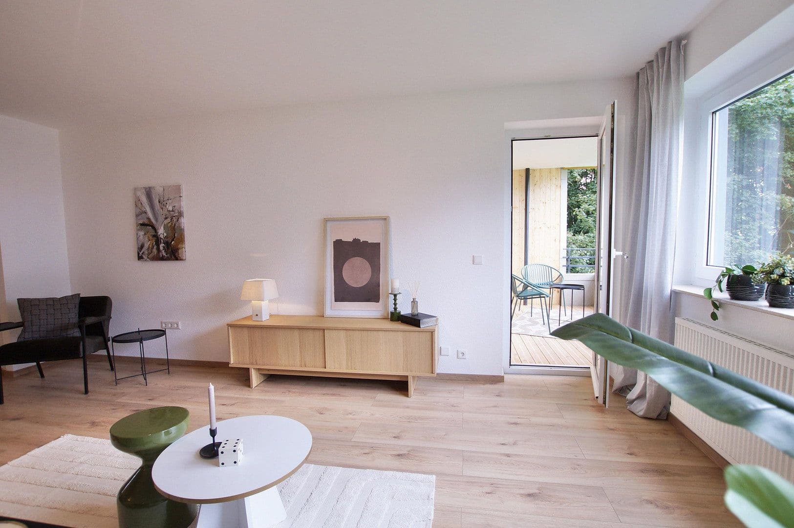 Prodej bytu 3+1 84 m², Wuppertal, Severní Porýní-Vestfálsko Prodej bytu 3+1 84 m², Wuppertal, Severní Porýní-Vestfálsko