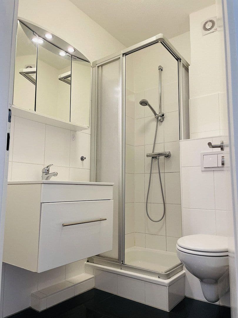 Prodej bytu 3+1 80 m², Kiel, Šlesvicko-Holštýnsko Prodej bytu 3+1 80 m², Kiel, Šlesvicko-Holštýnsko