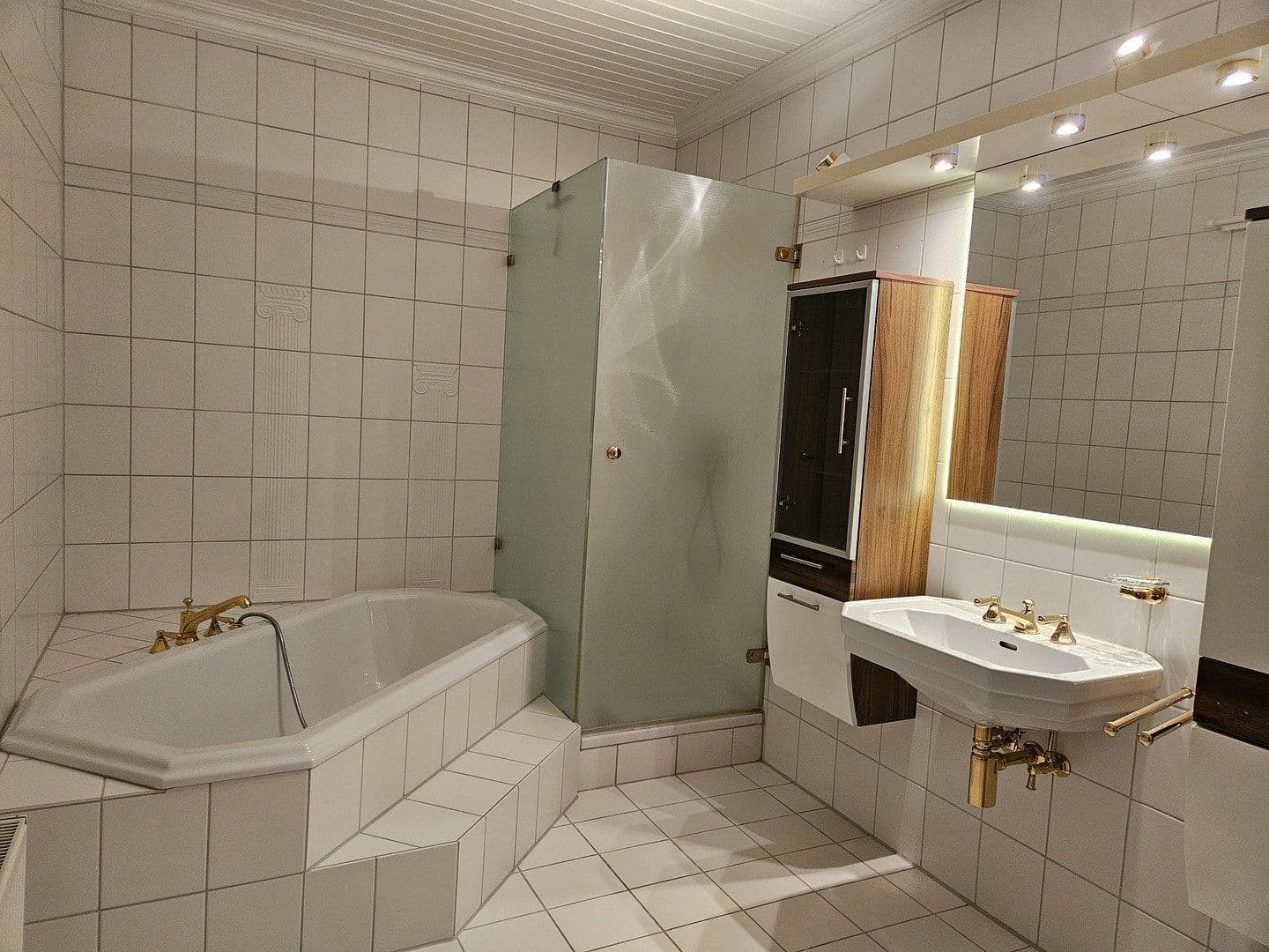 Prodej domu 298 m², pozemek 1.567 m², Sülfeld, Šlesvicko-Holštýnsko Prodej domu 298 m², pozemek 1.567 m², Sülfeld, Šlesvicko-Holštýnsko