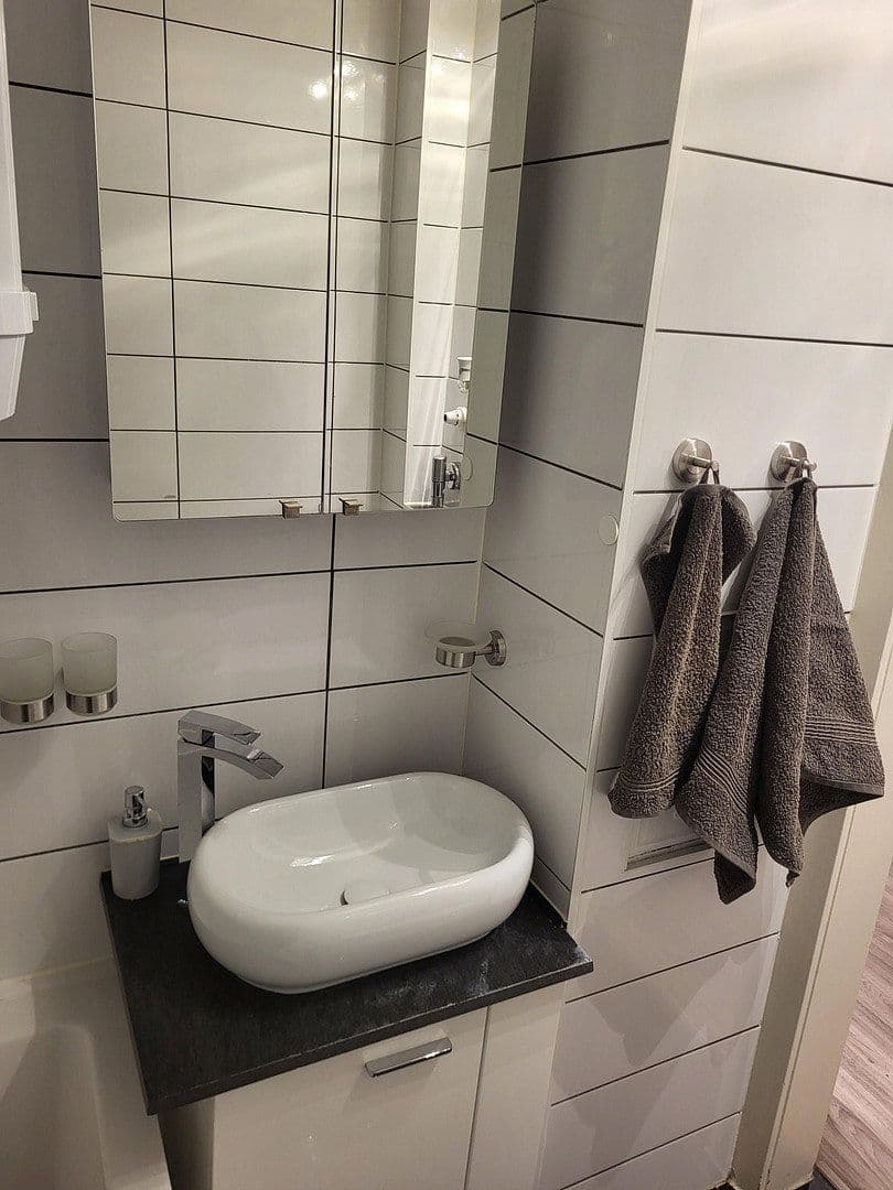 Pronájem bytu 2+kk 63 m², Rosenbergstr. 151, Stuttgart, Bádensko-Württembersko Pronájem bytu 2+kk 63 m², Rosenbergstr. 151, Stuttgart, Bádensko-Württembersko