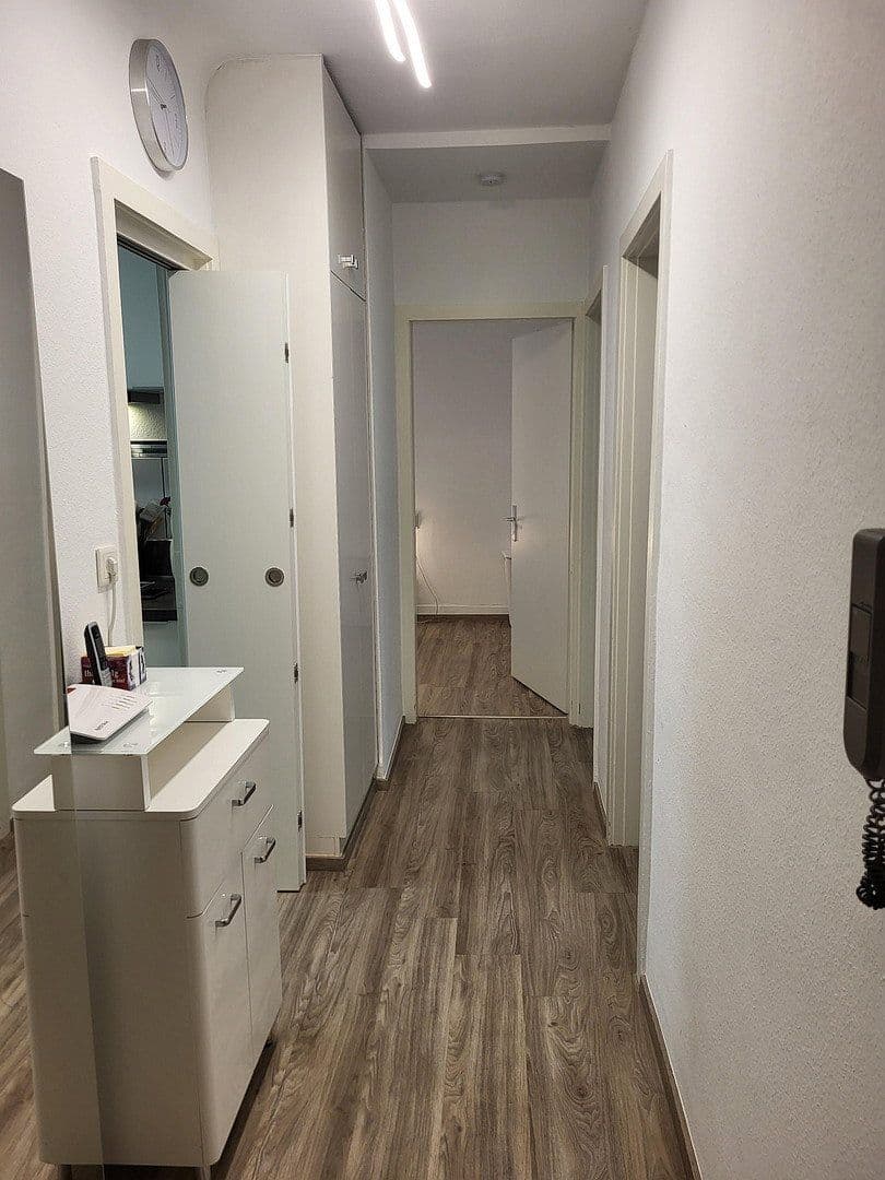 Pronájem bytu 2+kk 63 m², Rosenbergstr. 151, Stuttgart, Bádensko-Württembersko Pronájem bytu 2+kk 63 m², Rosenbergstr. 151, Stuttgart, Bádensko-Württembersko