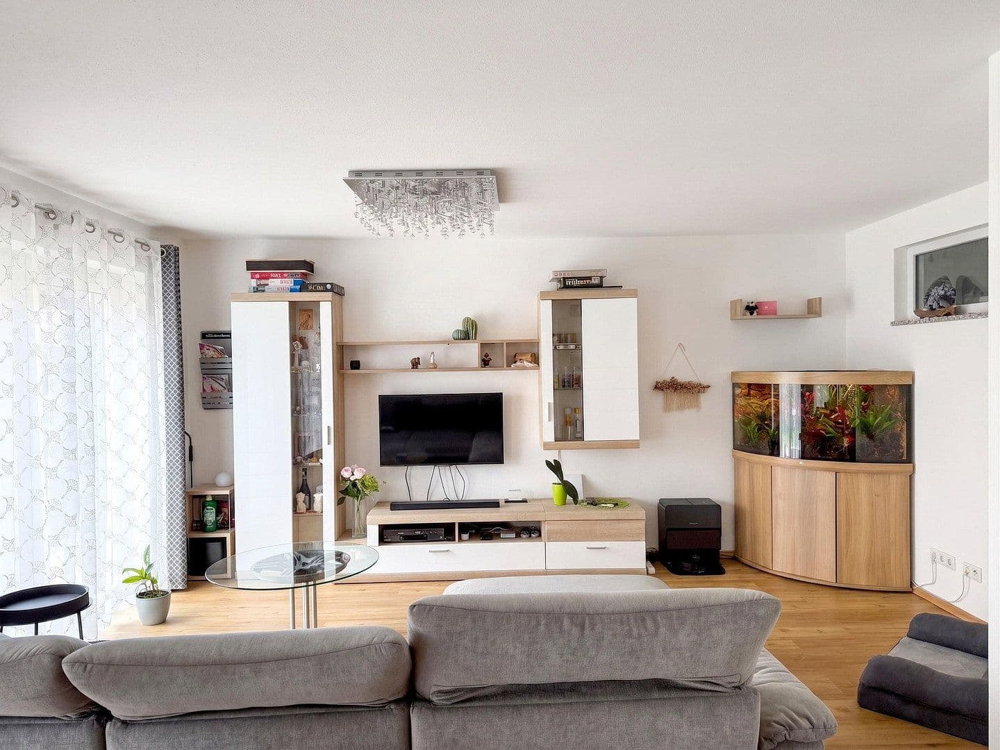 Pronájem bytu 5+1 110 m², Germaringen, Bavorsko Pronájem bytu 5+1 110 m², Germaringen, Bavorsko