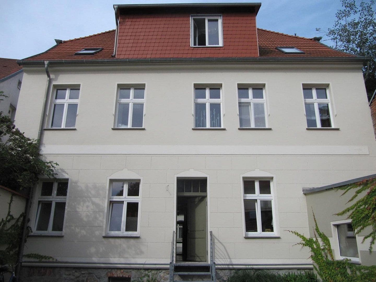 Prodej domu 317 m², pozemek 600 m², Am hohen Ende, Perleberg, Braniborsko Prodej domu 317 m², pozemek 600 m², Am hohen Ende, Perleberg, Braniborsko