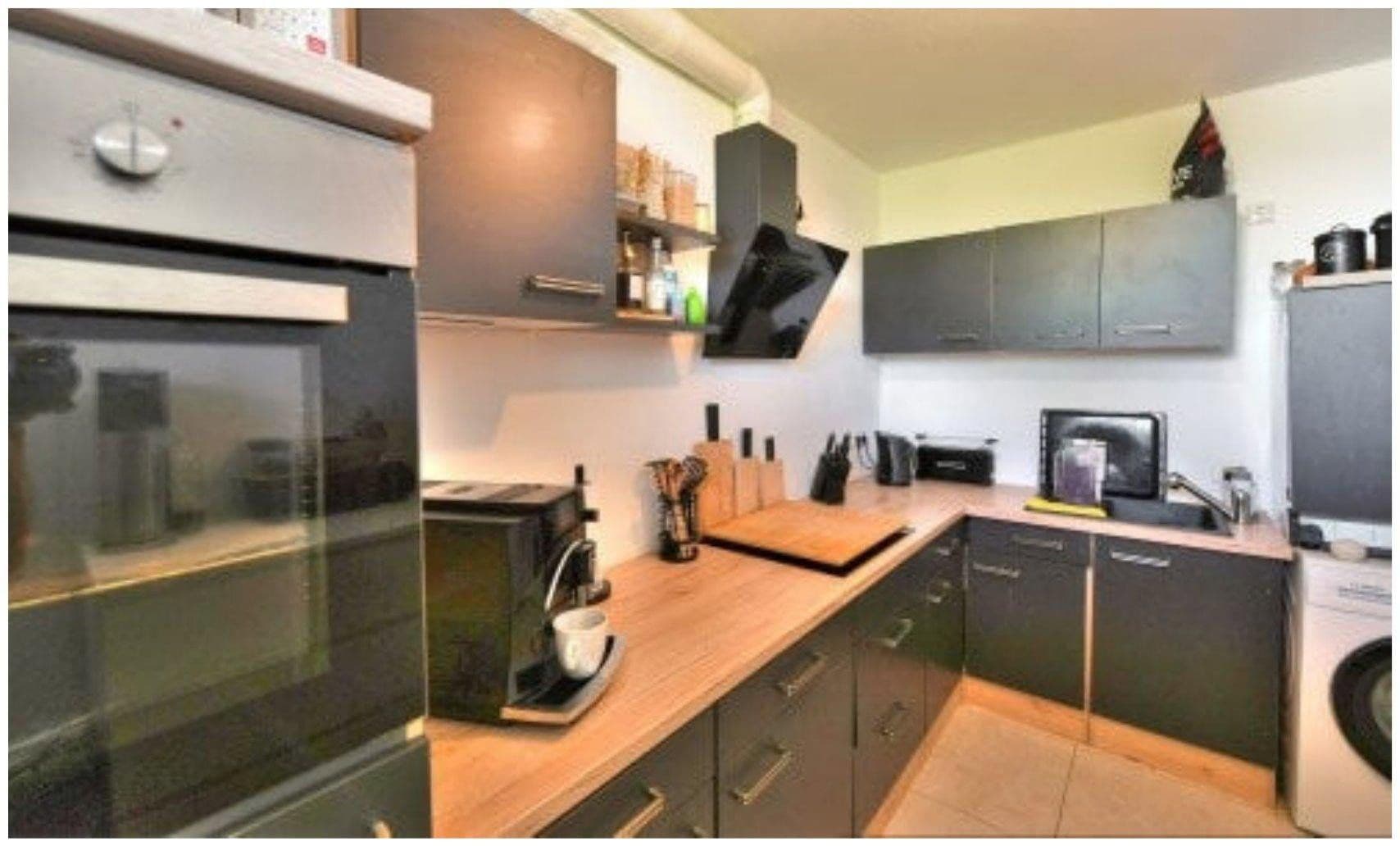 Prodej bytu 3+1 76 m², Traunwalchenerstraße 12, Traunreut, Bavorsko Prodej bytu 3+1 76 m², Traunwalchenerstraße 12, Traunreut, Bavorsko