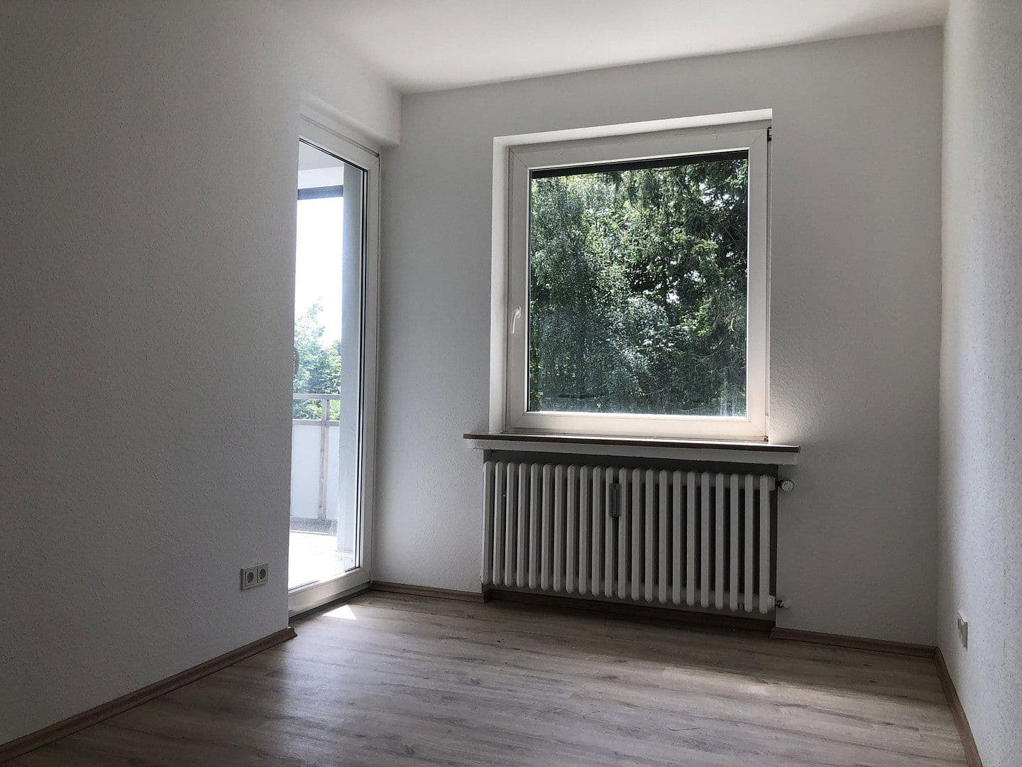 Pronájem bytu 3+kk 72 m², Moselstraße 102, Heiligenhaus, Severní Porýní-Vestfálsko Pronájem bytu 3+kk 72 m², Moselstraße 102, Heiligenhaus, Severní Porýní-Vestfálsko