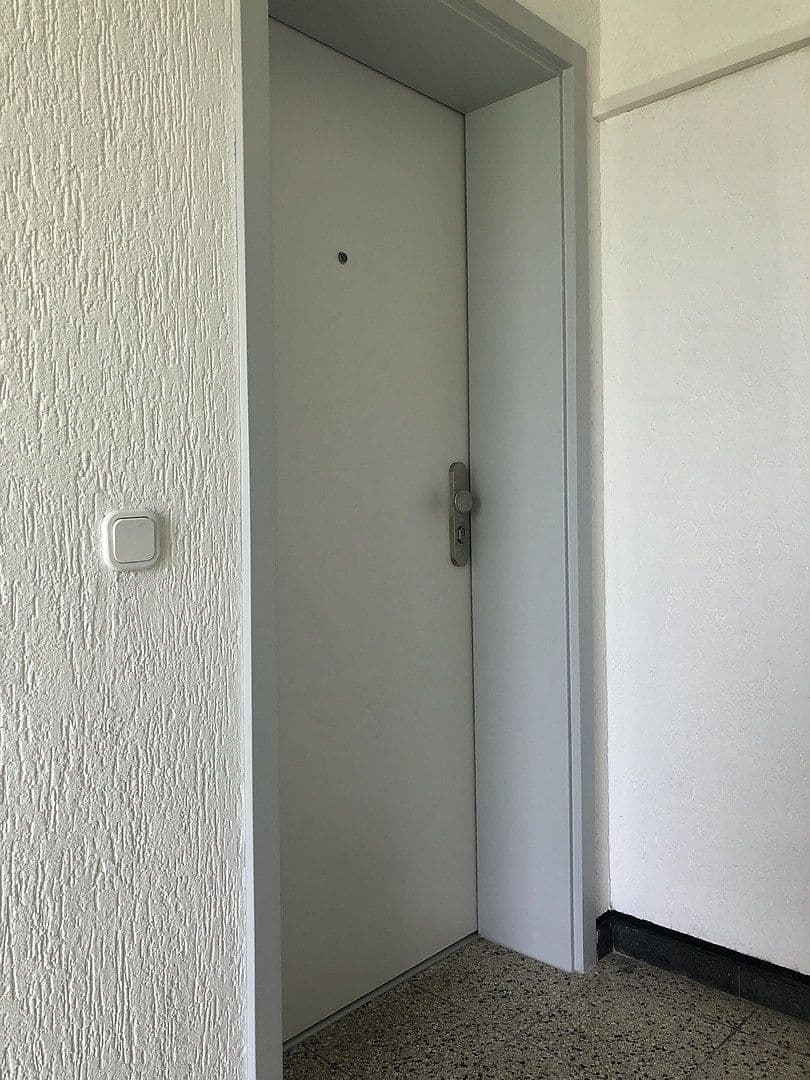 Pronájem bytu 3+kk 72 m², Moselstraße 102, Heiligenhaus, Severní Porýní-Vestfálsko Pronájem bytu 3+kk 72 m², Moselstraße 102, Heiligenhaus, Severní Porýní-Vestfálsko