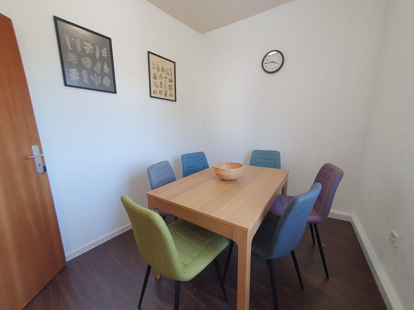 Pronájem bytu 6+1 140 m², Schwetzinger Straße 63, Karlsruhe, Bádensko-Württembersko Pronájem bytu 6+1 140 m², Schwetzinger Straße 63, Karlsruhe, Bádensko-Württembersko