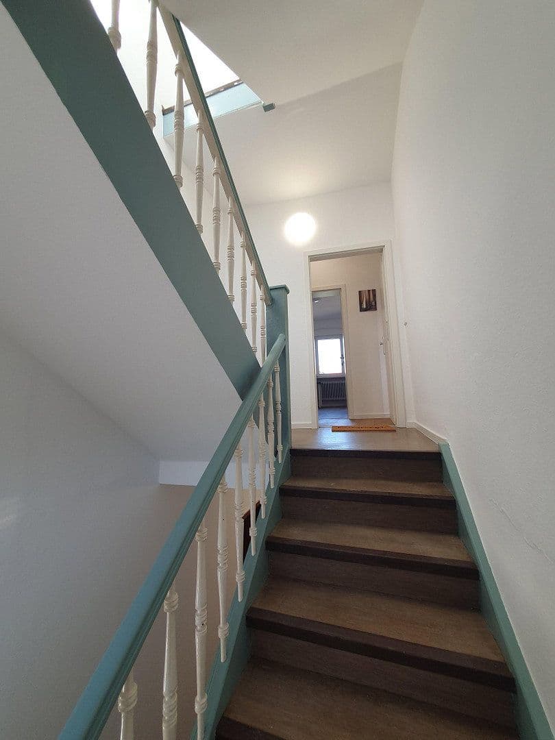 Pronájem bytu 6+1 140 m², Schwetzinger Straße 63, Karlsruhe, Bádensko-Württembersko Pronájem bytu 6+1 140 m², Schwetzinger Straße 63, Karlsruhe, Bádensko-Württembersko