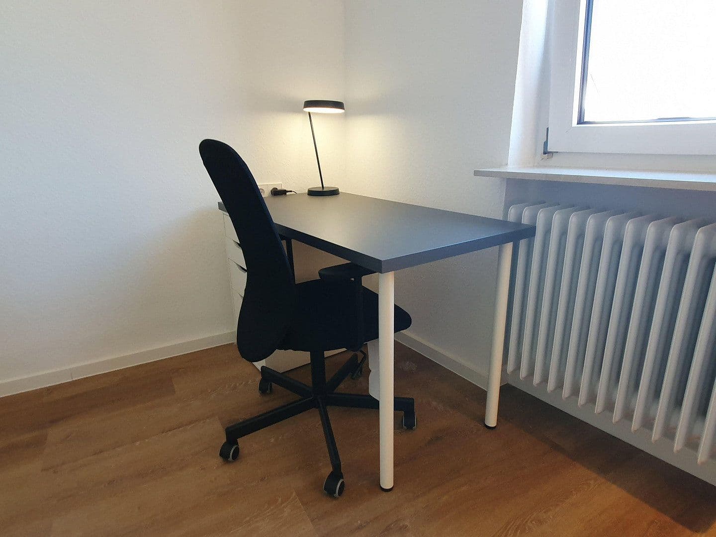 Pronájem bytu 6+1 140 m², Schwetzinger Straße 63, Karlsruhe, Bádensko-Württembersko Pronájem bytu 6+1 140 m², Schwetzinger Straße 63, Karlsruhe, Bádensko-Württembersko