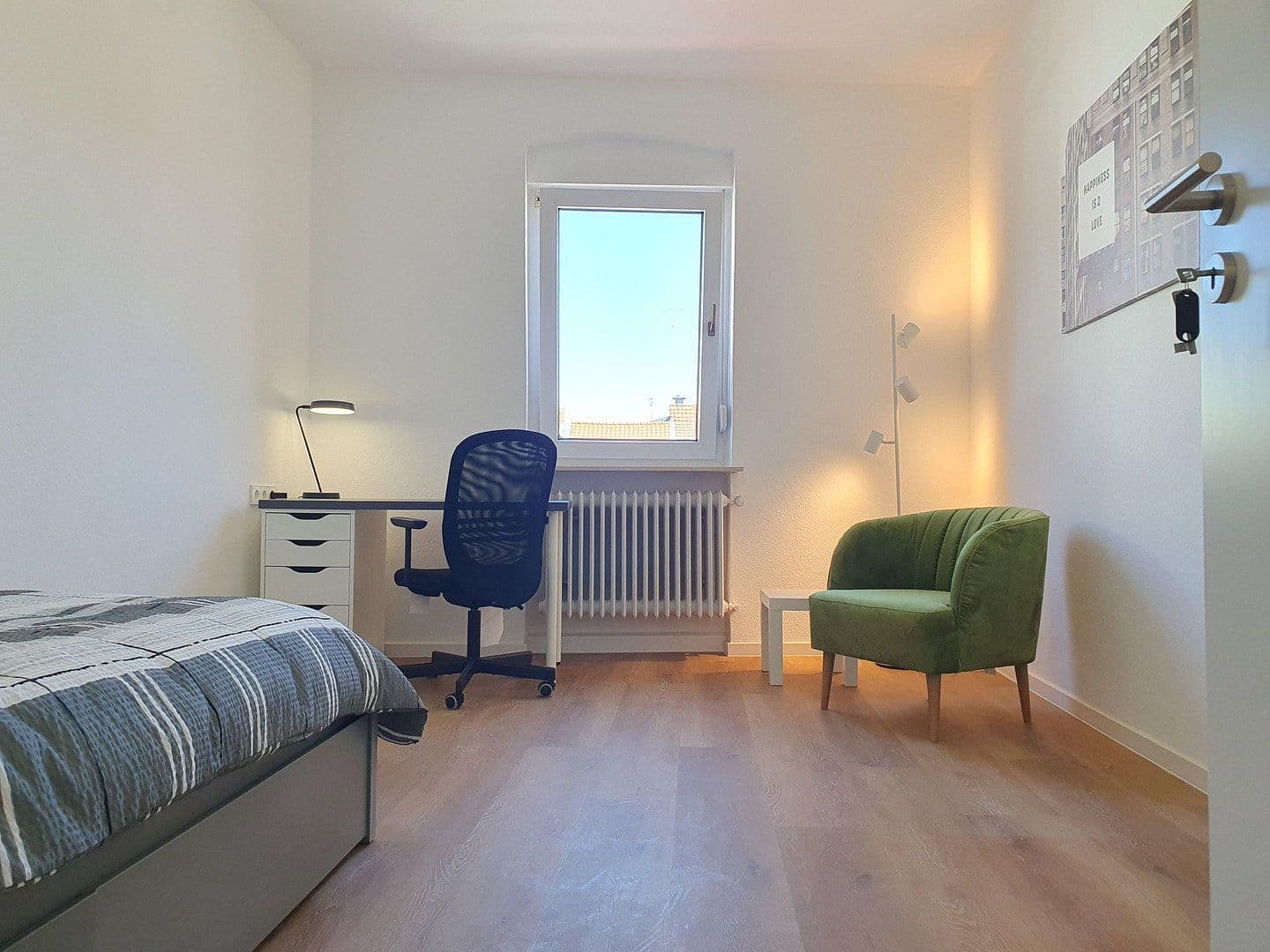 Pronájem bytu 6+1 140 m², Schwetzinger Straße 63, Karlsruhe, Bádensko-Württembersko Pronájem bytu 6+1 140 m², Schwetzinger Straße 63, Karlsruhe, Bádensko-Württembersko