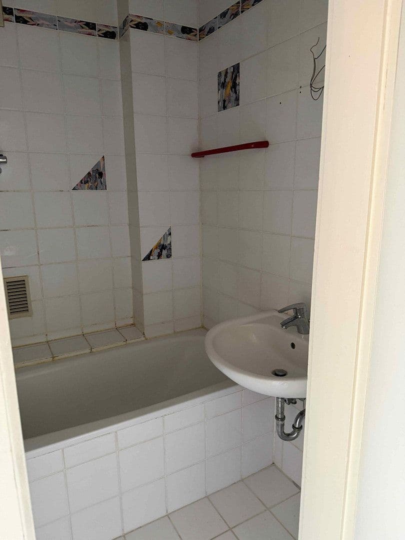 Pronájem bytu 2+1 49 m², Mombacher Straße 43, Mainz, Porýní-Falc Pronájem bytu 2+1 49 m², Mombacher Straße 43, Mainz, Porýní-Falc