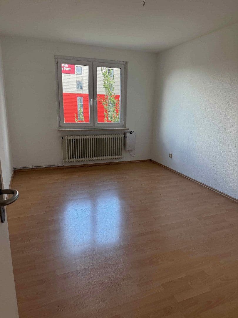 Pronájem bytu 2+1 49 m², Mombacher Straße 43, Mainz, Porýní-Falc Pronájem bytu 2+1 49 m², Mombacher Straße 43, Mainz, Porýní-Falc