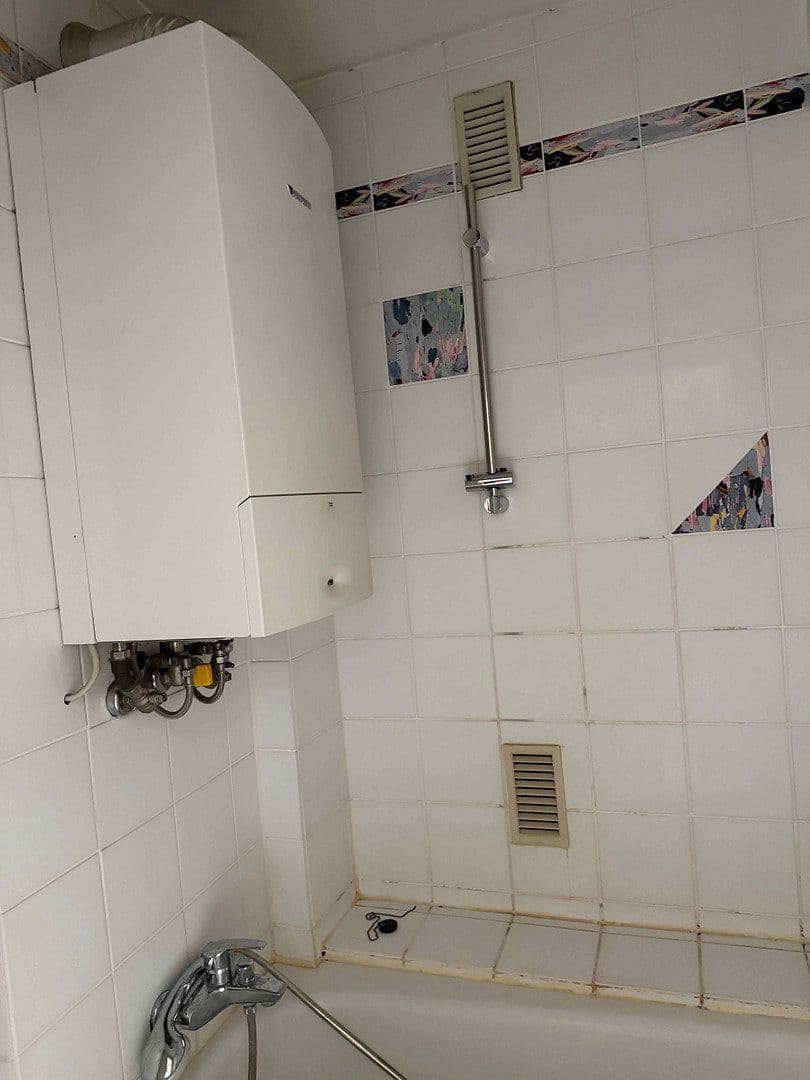 Pronájem bytu 2+1 49 m², Mombacher Straße 43, Mainz, Porýní-Falc Pronájem bytu 2+1 49 m², Mombacher Straße 43, Mainz, Porýní-Falc