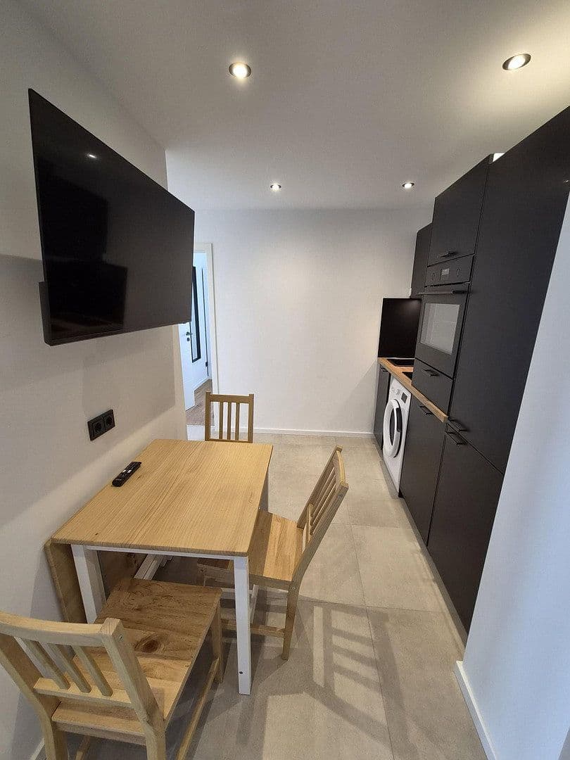 Pronájem bytu 16 m², Ratoldstr. 24, München, Bavorsko Pronájem bytu 16 m², Ratoldstr. 24, München, Bavorsko