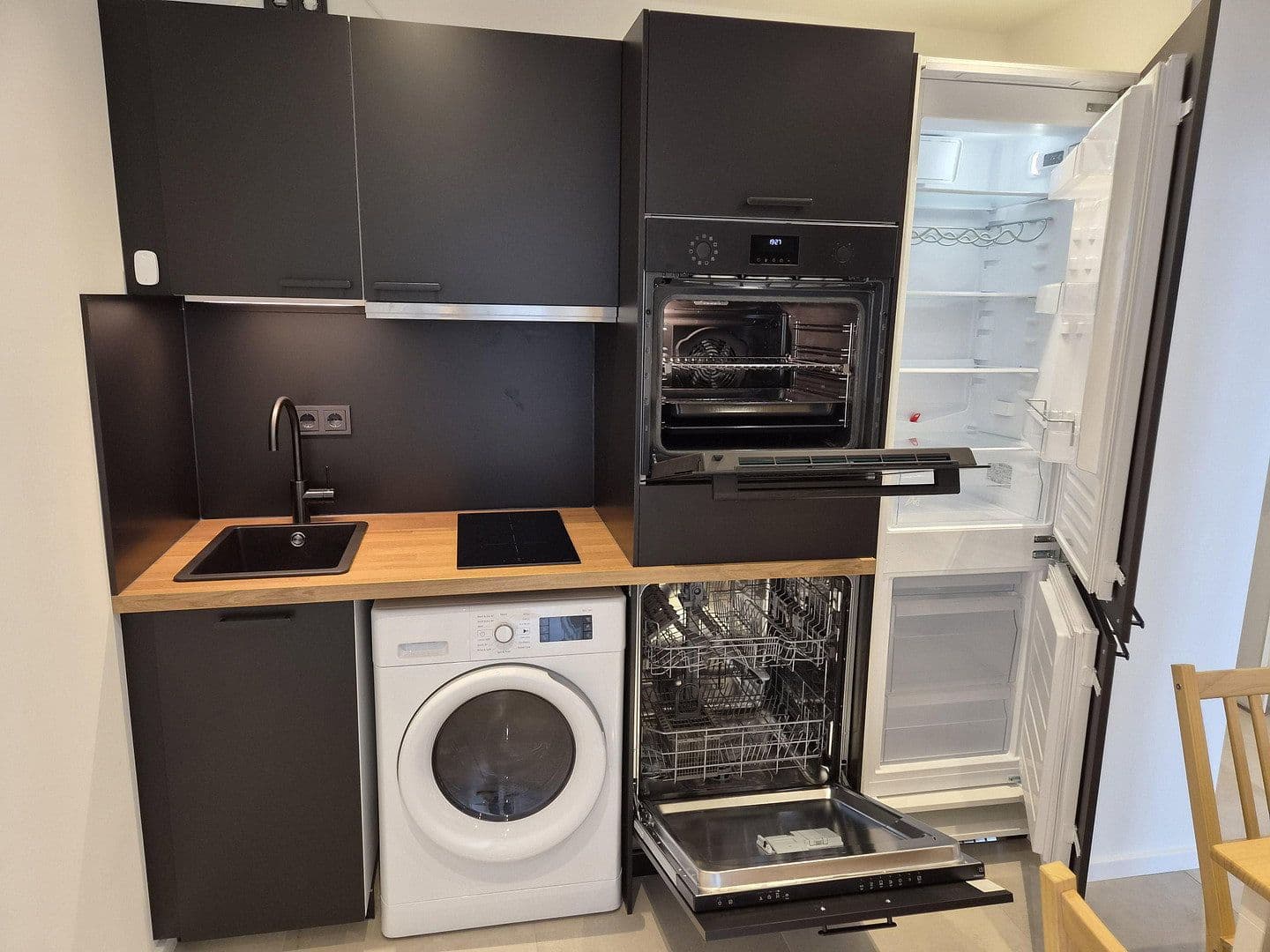 Pronájem bytu 16 m², Ratoldstr. 24, München, Bavorsko Pronájem bytu 16 m², Ratoldstr. 24, München, Bavorsko