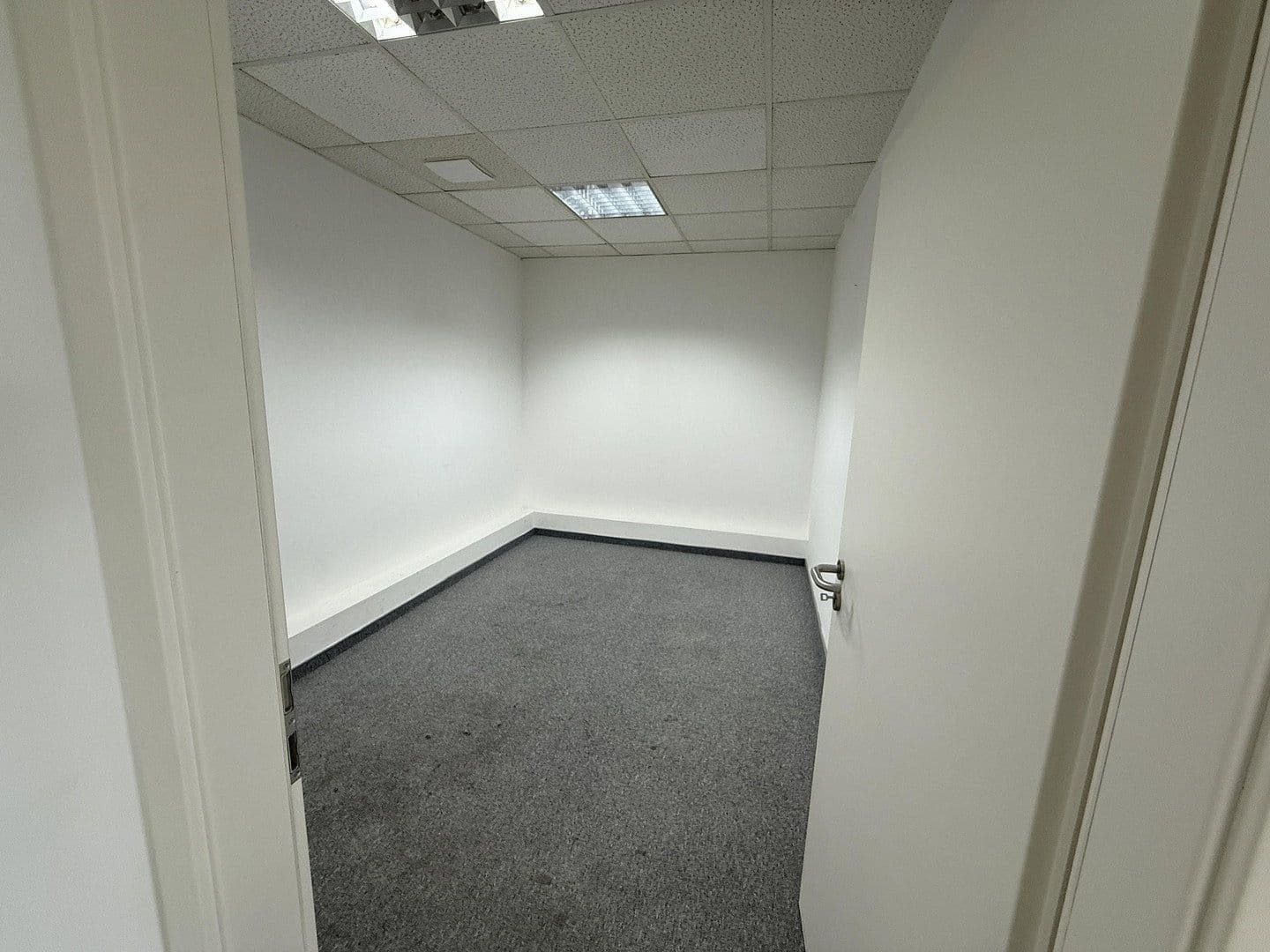 Pronájem bytu 3+1 79 m², Humbserstr.22, Fürth, Bavorsko Pronájem bytu 3+1 79 m², Humbserstr.22, Fürth, Bavorsko