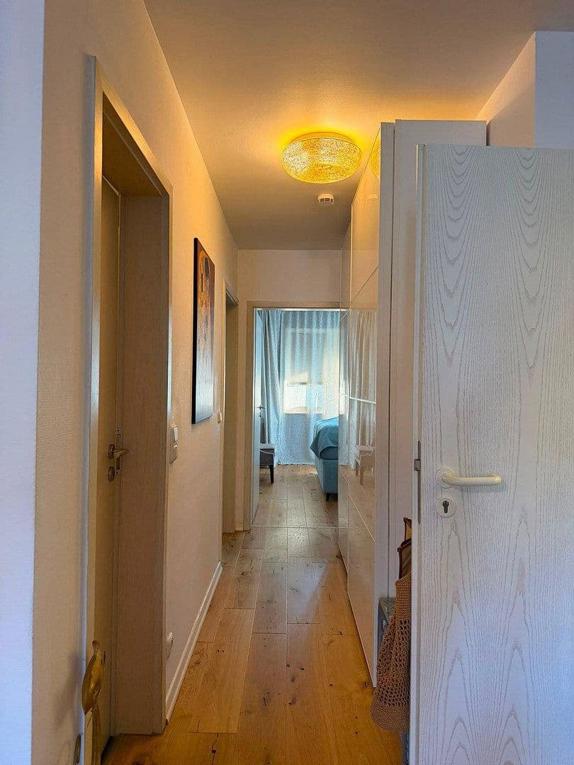 Pronájem bytu 3+1 73 m², Rathelbeckstr, Düsseldorf, Severní Porýní-Vestfálsko Pronájem bytu 3+1 73 m², Rathelbeckstr, Düsseldorf, Severní Porýní-Vestfálsko