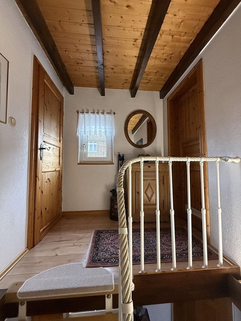 Prodej domu 57 m², pozemek 441 m², Holzkamp 10, Solingen, Severní Porýní-Vestfálsko Prodej domu 57 m², pozemek 441 m², Holzkamp 10, Solingen, Severní Porýní-Vestfálsko